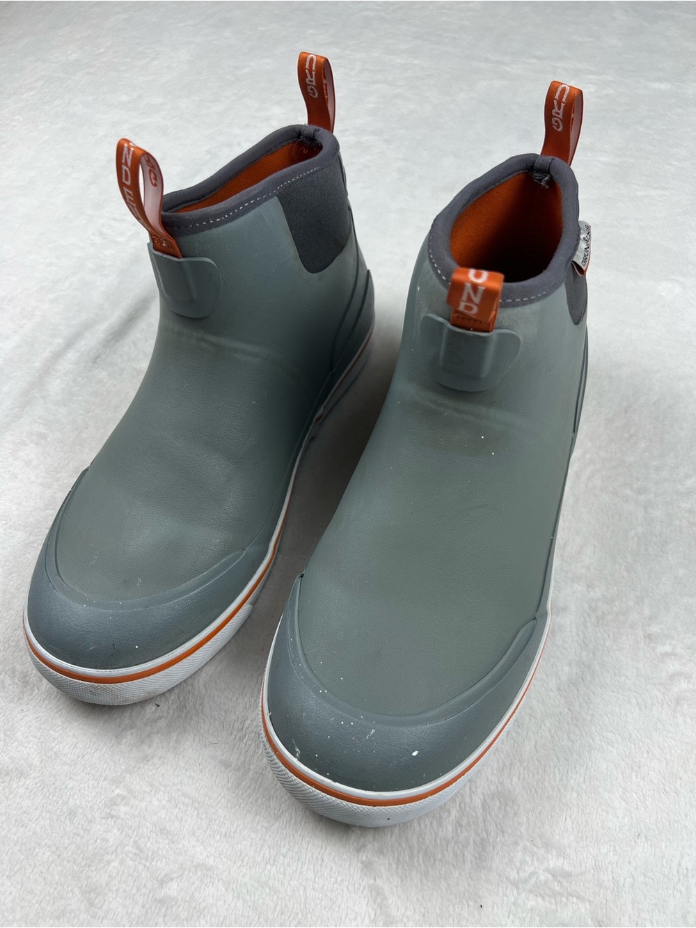 Grundens Deck-Boss Ankle Boot Men’s 10 Monument Grey Waterproof Rubber 60008-030